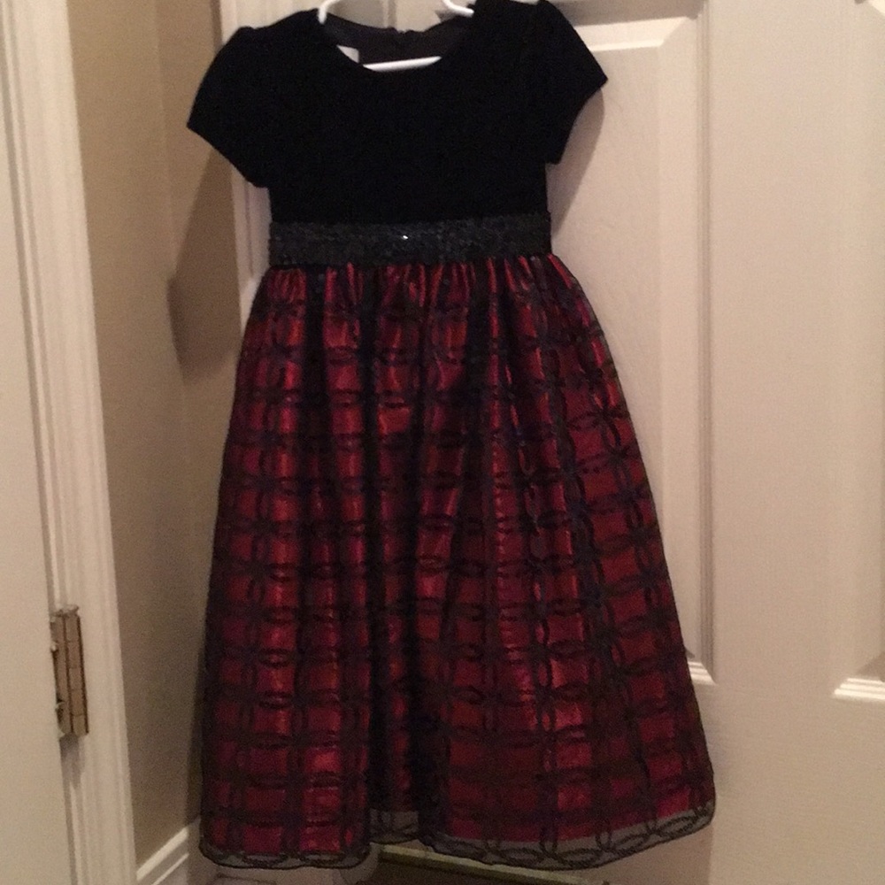 Girls size 4 dress